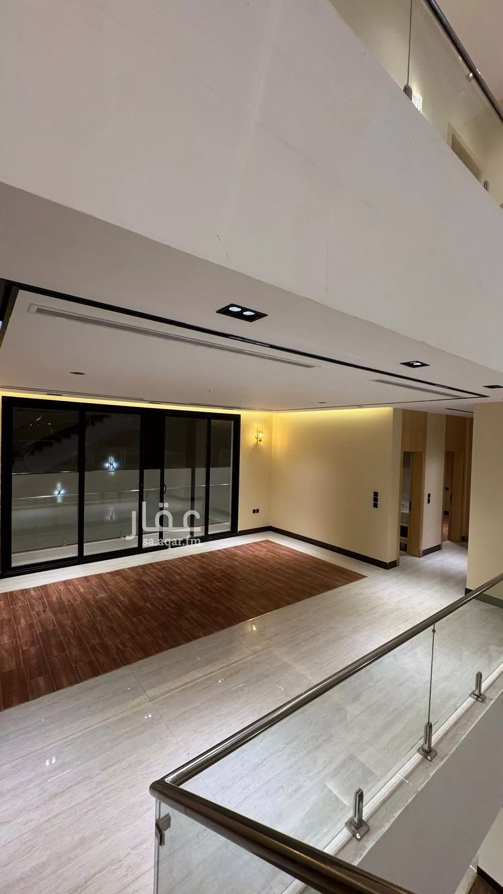 5 bedroom villa in Al Amwaj 26
