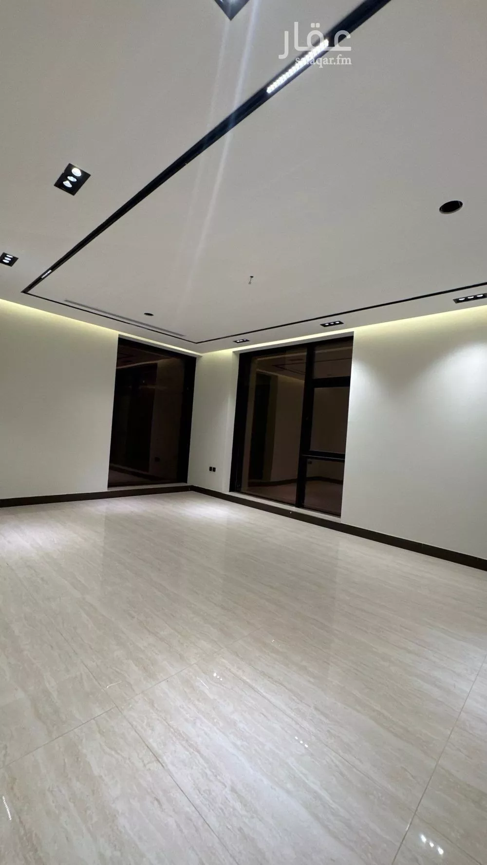 5 bedroom villa in Al Amwaj 10