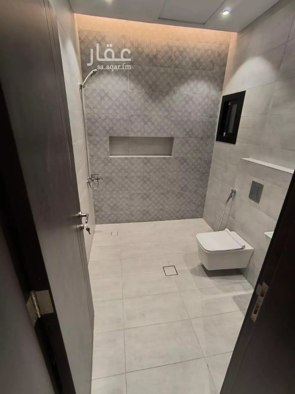 فيلا 9 غرف في الياقوت 21