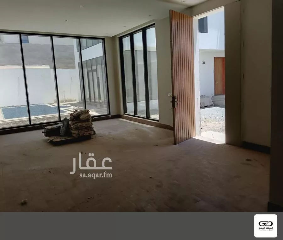 5 bedroom villa in Az Zomorod 14
