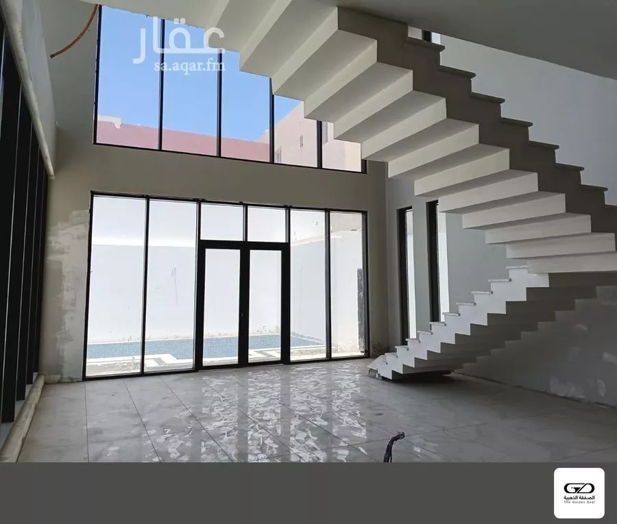 5 bedroom villa in Az Zomorod 15