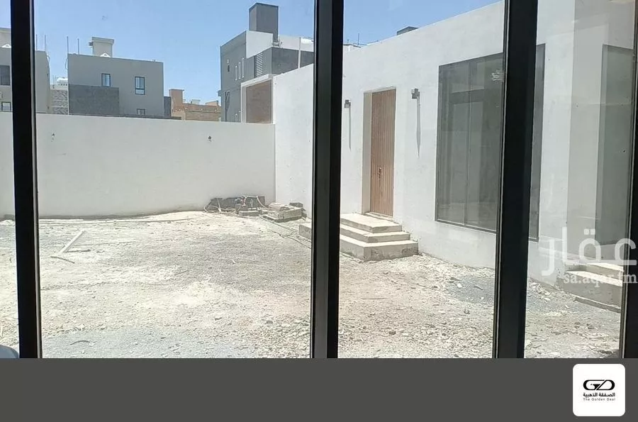 5 bedroom villa in Az Zomorod 19