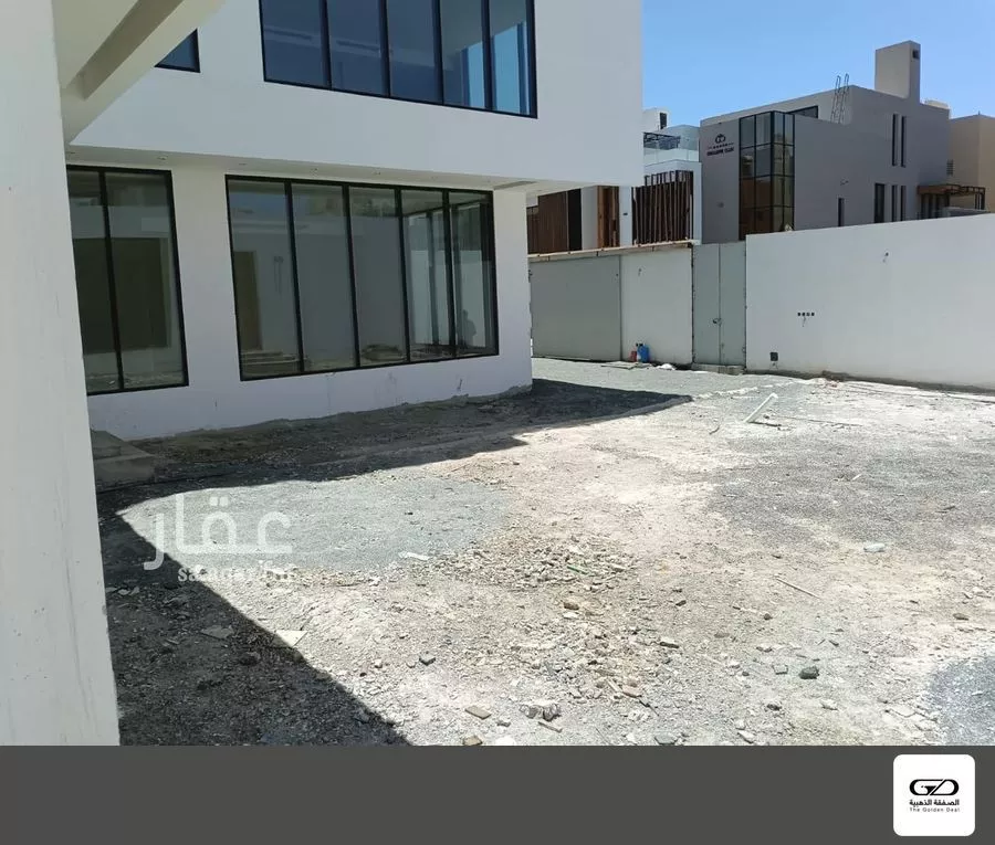 5 bedroom villa in Az Zomorod 30