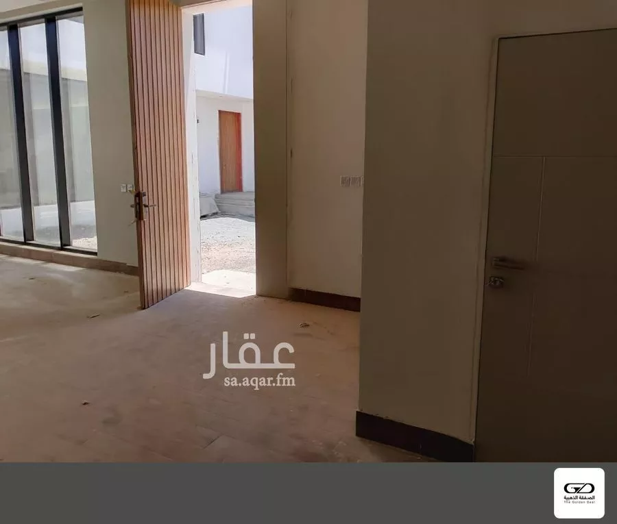 5 bedroom villa in Az Zomorod 4