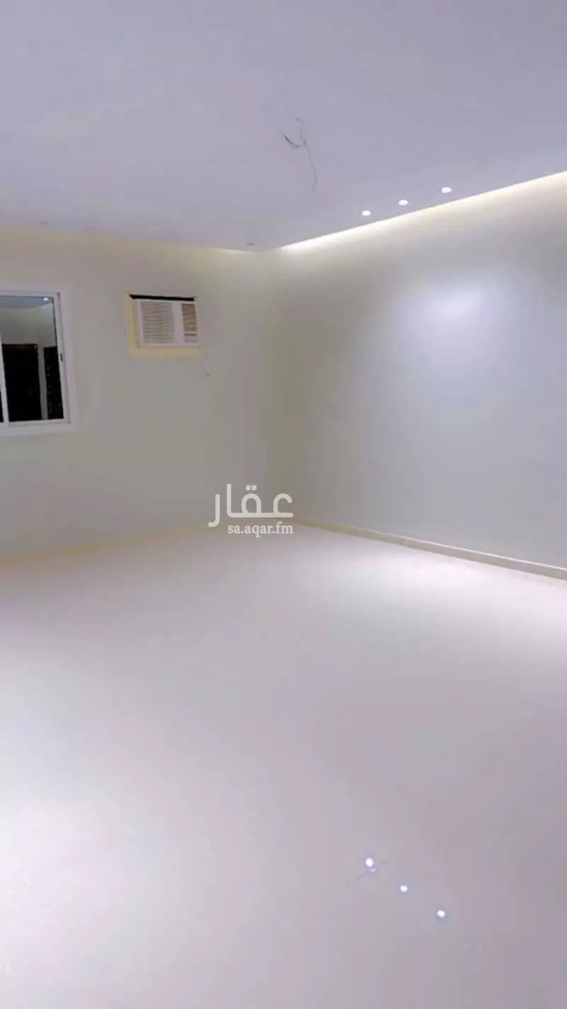 فيلا 7 غرف في الملك فهد 3