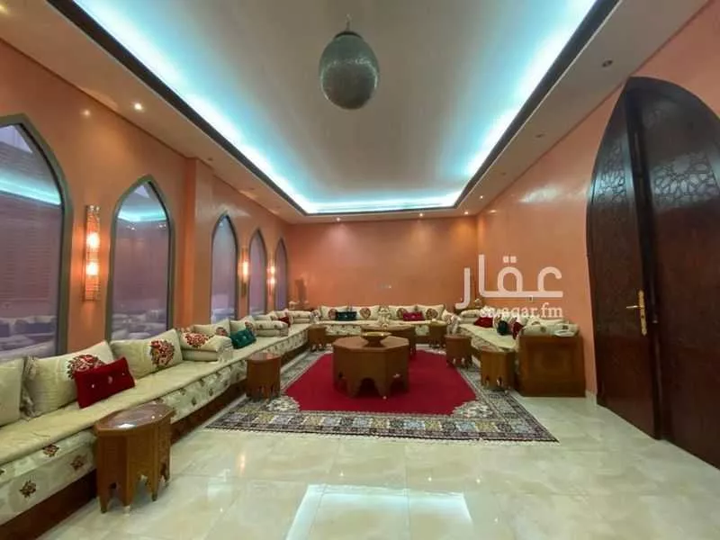 فيلا 7 غرف في المرجان 11