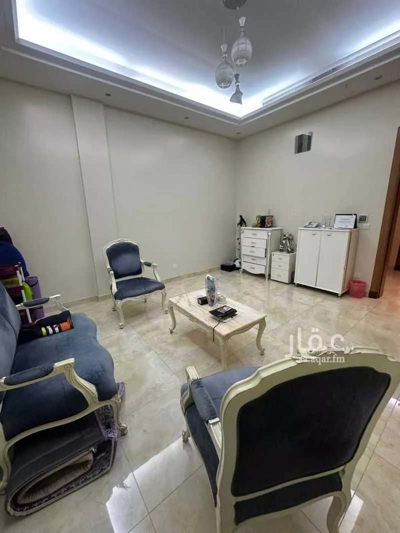 فيلا 7 غرف في المرجان 15