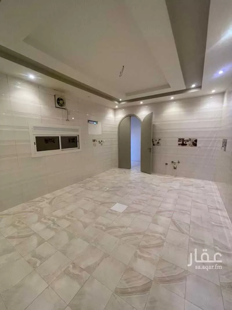 فيلا 6 غرف في الياقوت 10