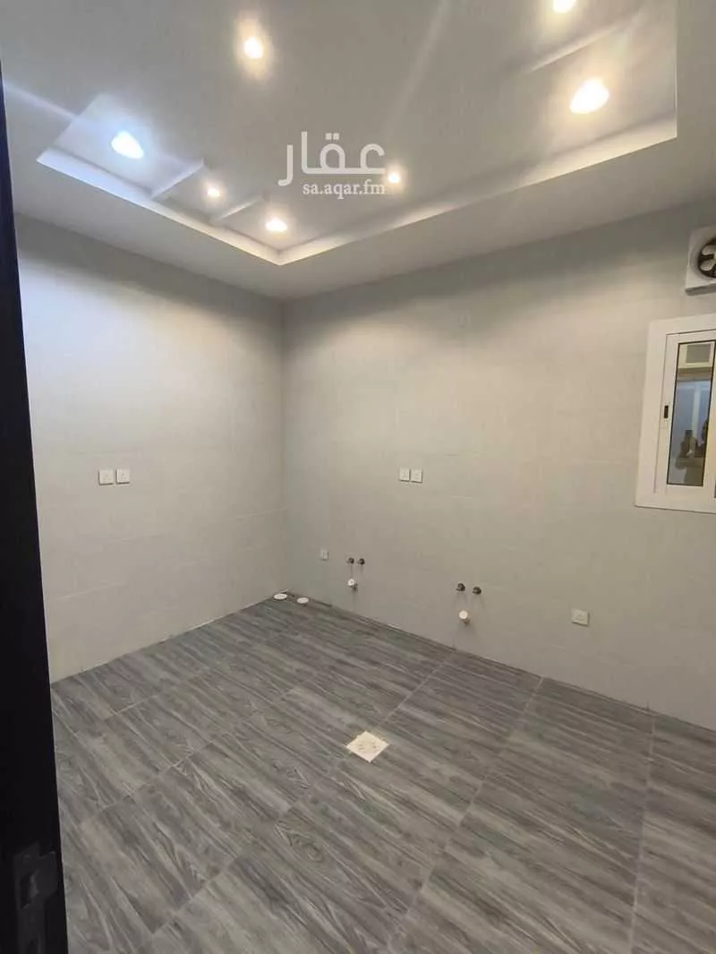 4 bedroom apartment in Mishrifah 11