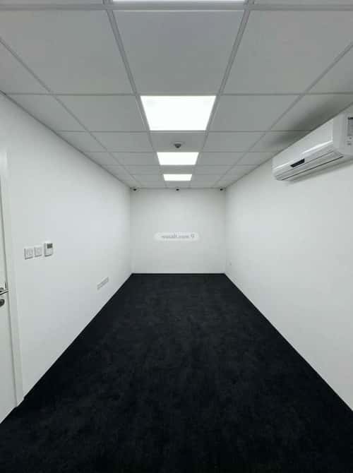 5000 sqm office in Ad Duraihimiyah 18