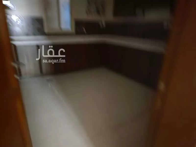 شقة 5 غرف في المروة 4