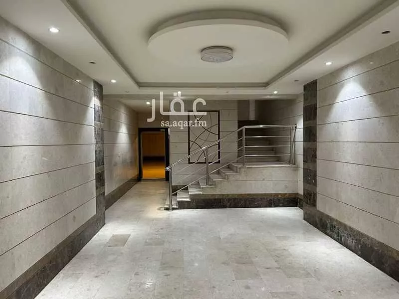 عمارة 626 م² في المنار 3