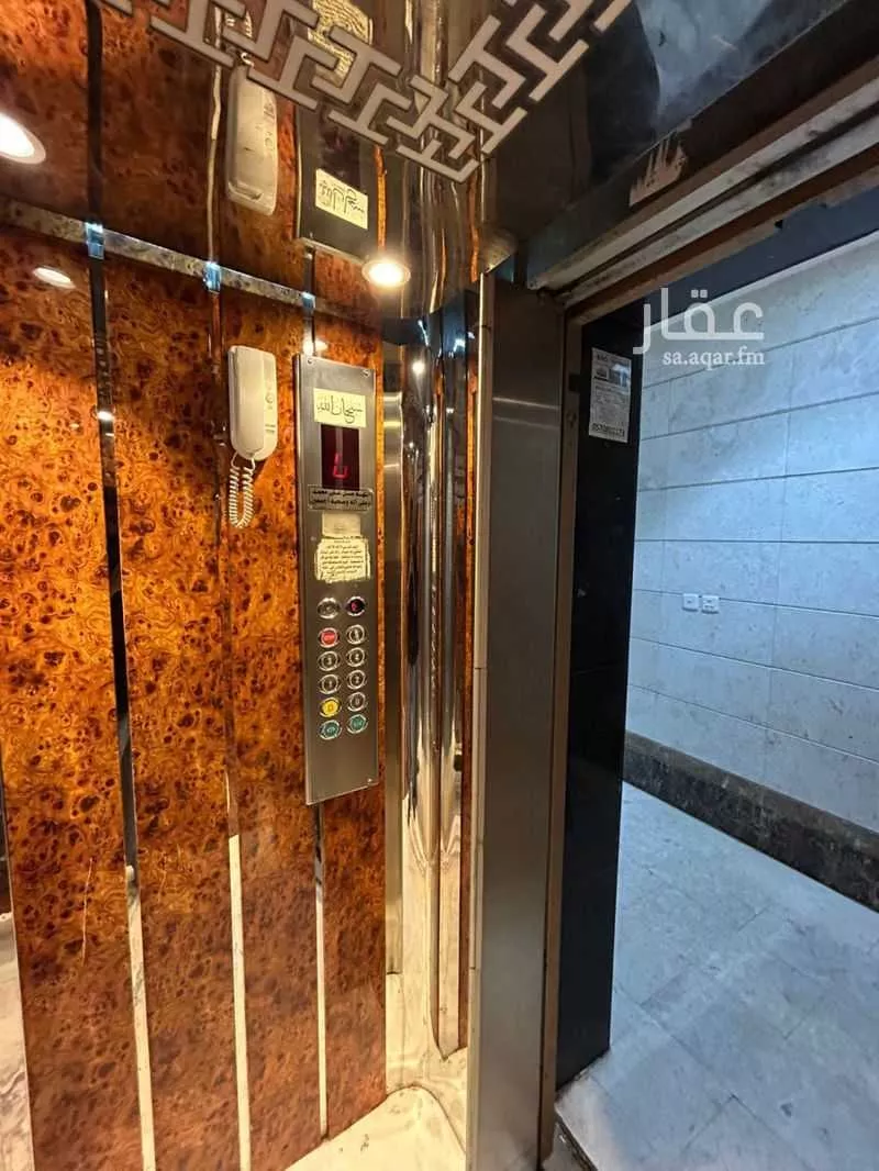 عمارة 626 م² في المنار 4