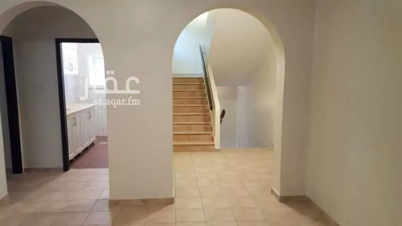 فيلا 10 غرف في العدل 4