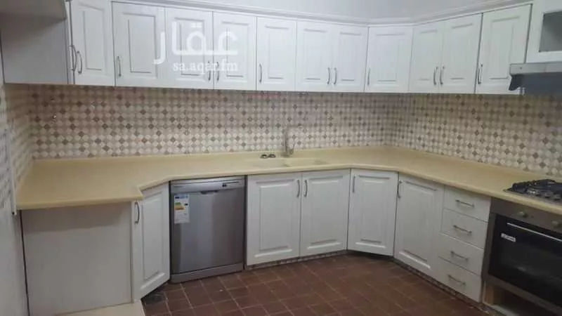 فيلا 10 غرف في العدل 5