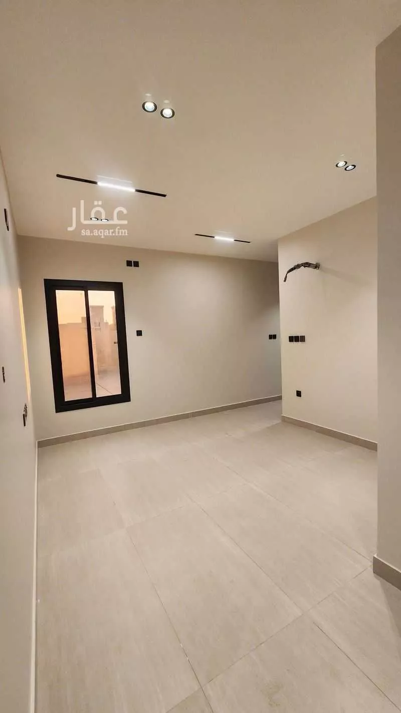 6 bedroom villa in Az Zomorod 2