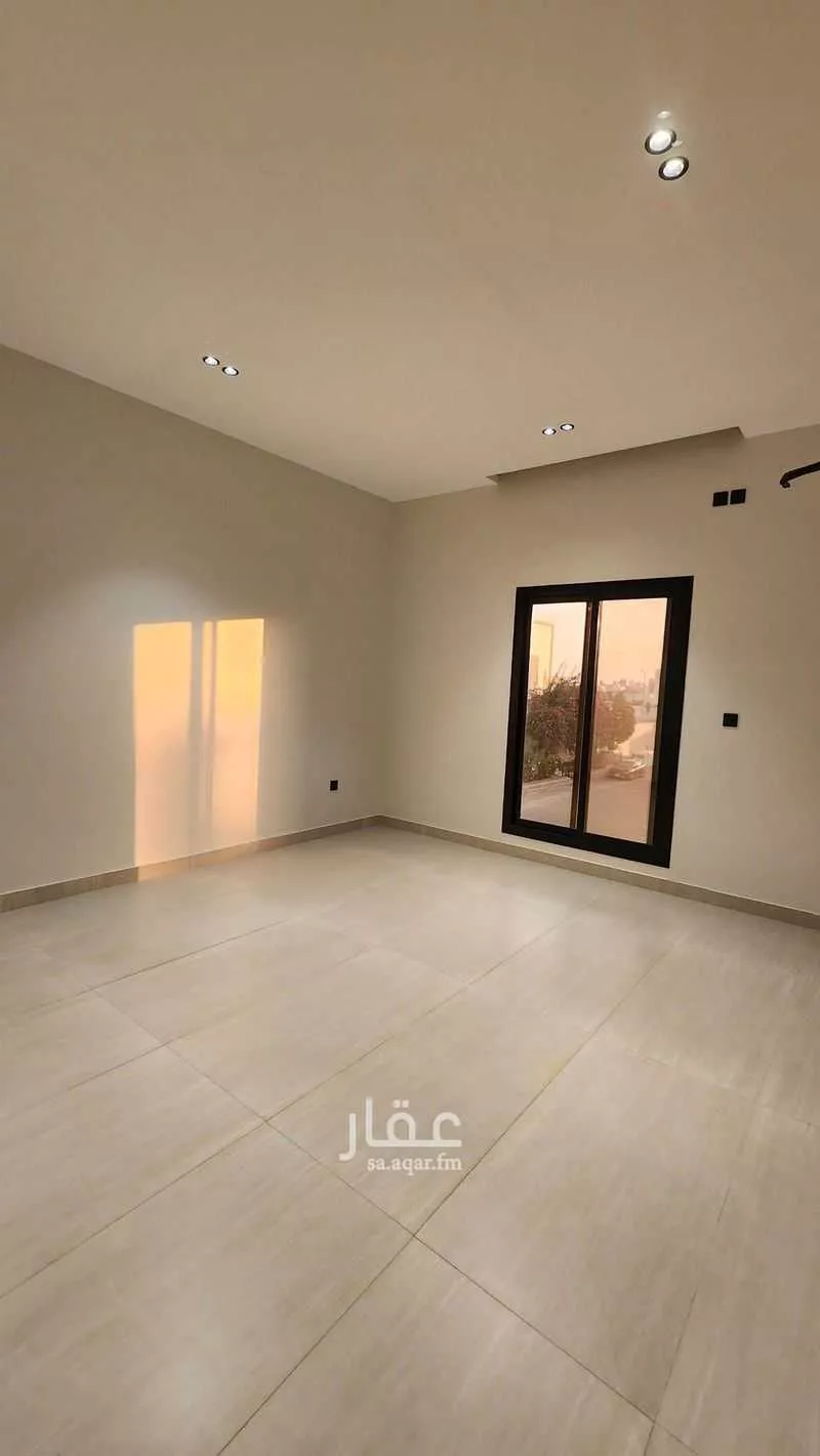 6 bedroom villa in Az Zomorod 15