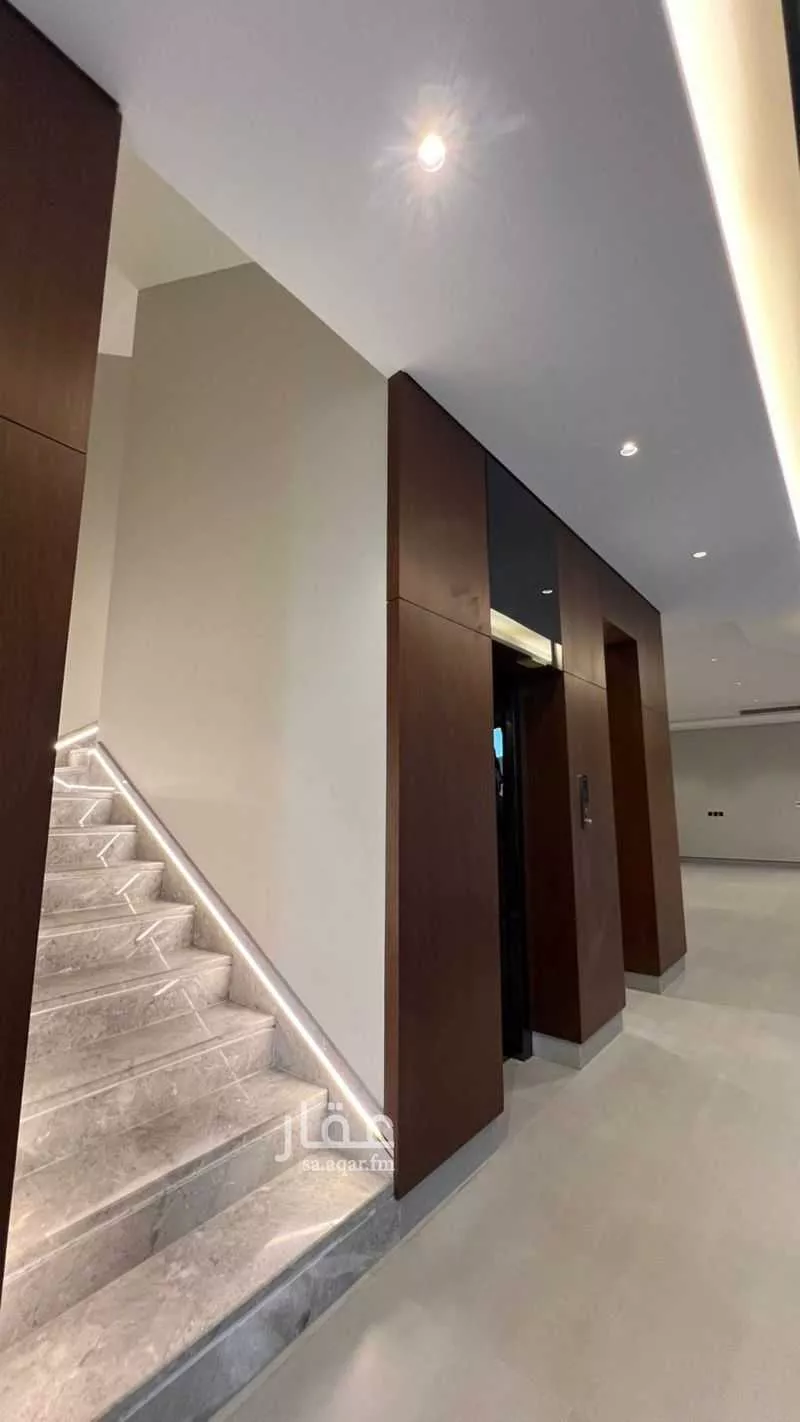 5 bedroom villa in Al Yaqout 9
