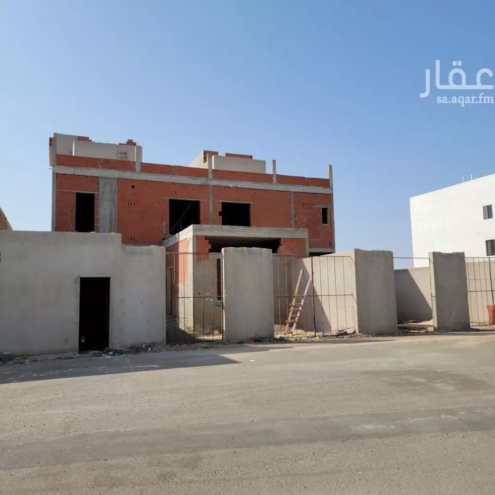 9 bedroom villa in Al Sawari 2