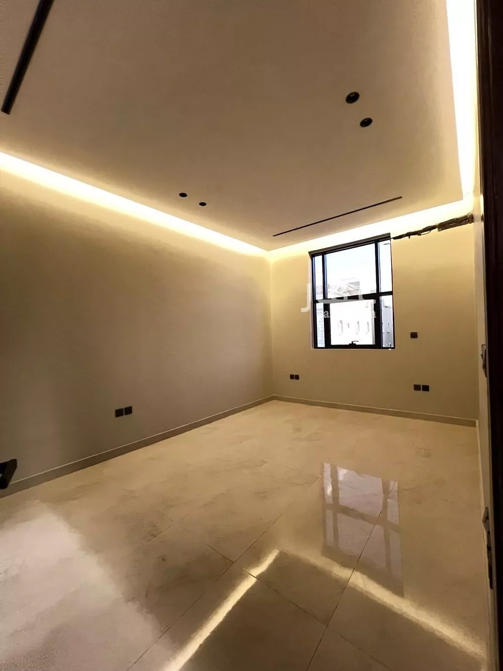 5 bedroom villa in Al Shiraa 4