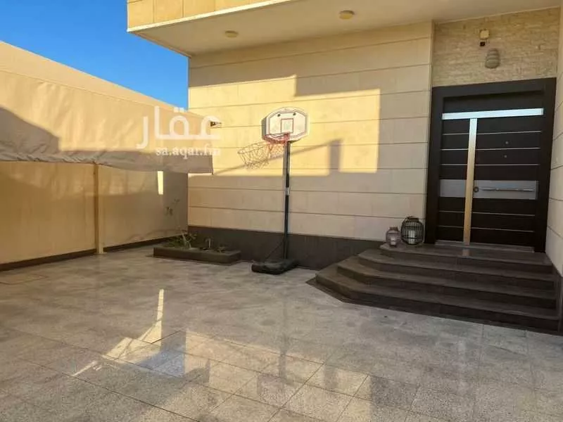 6 bedroom villa in Al Shiraa 5