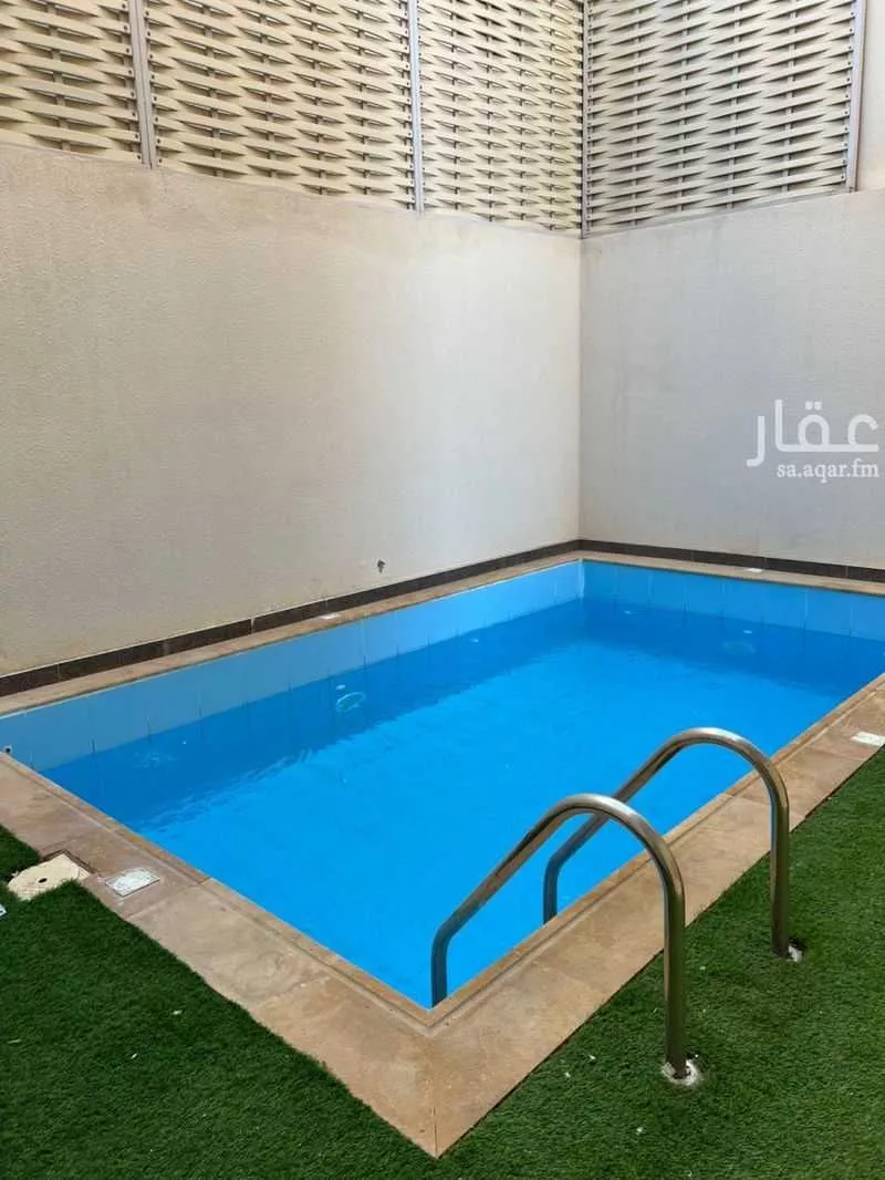 6 bedroom villa in Al Shiraa 7