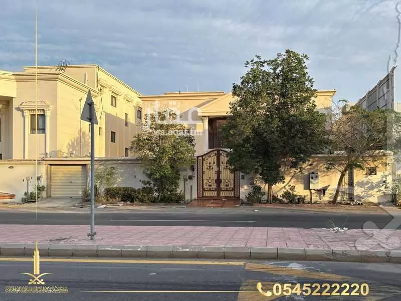 5 bedroom villa in Al Basateen 2