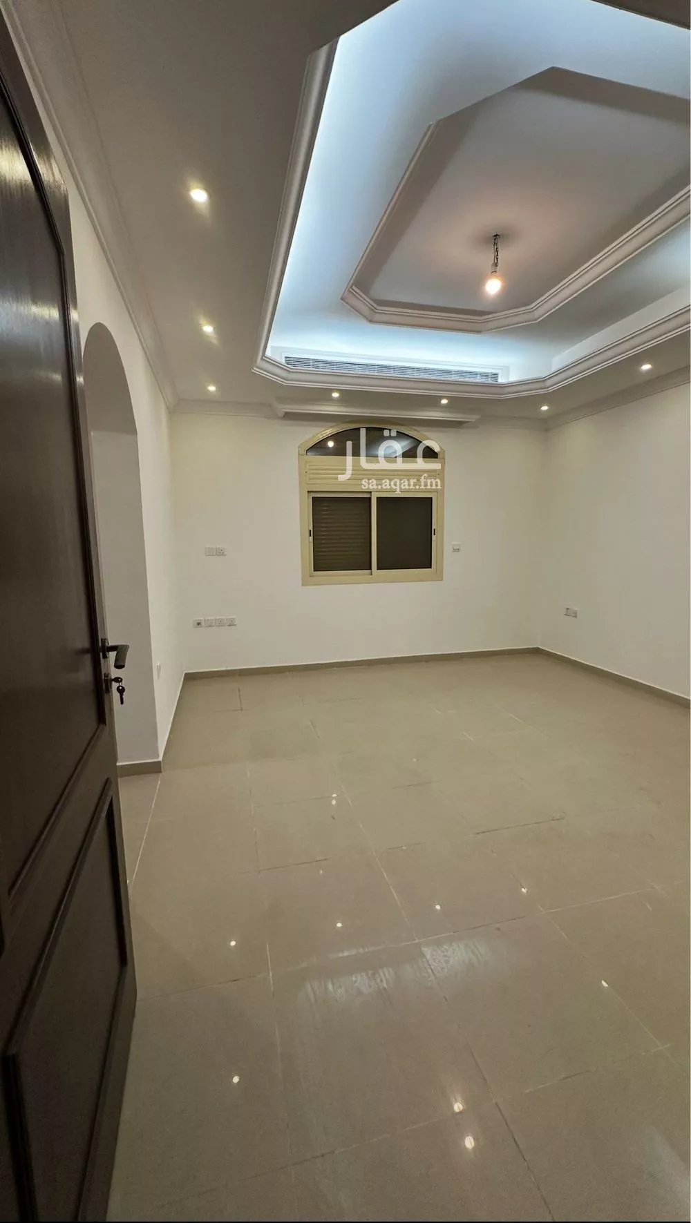6 bedroom villa in Al Shiraa 11