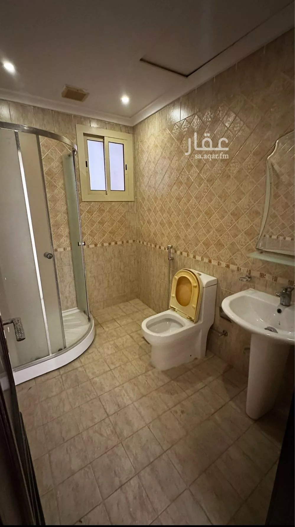 6 bedroom villa in Al Shiraa 17