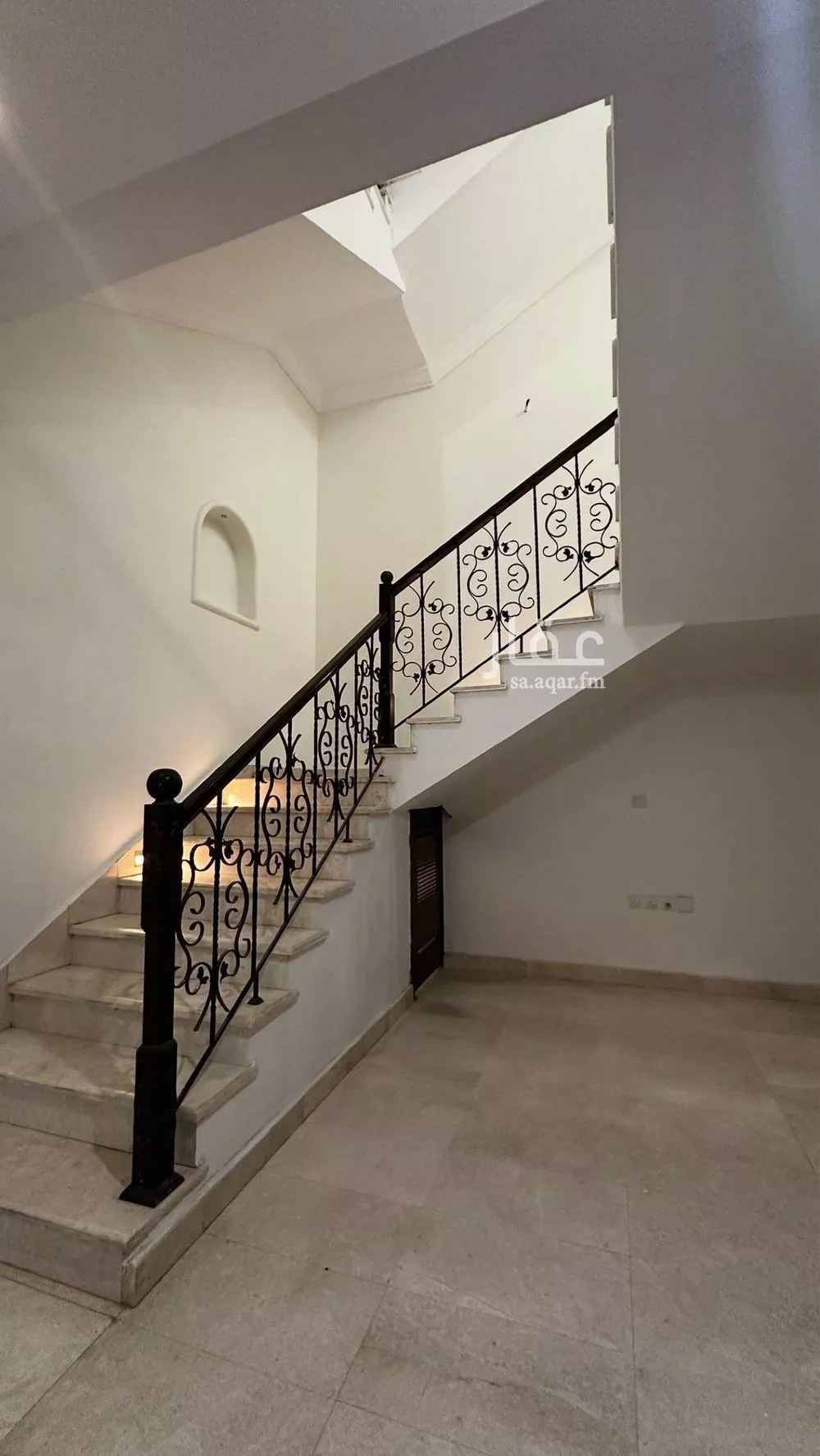 6 bedroom villa in Al Shiraa 10