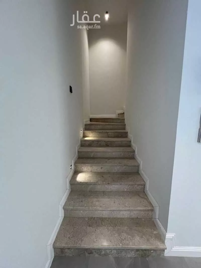 6 bedroom villa in Al Lulu 11