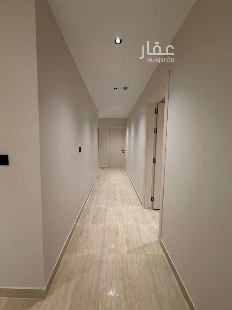 شقة 3 غرف في الحمرا 6