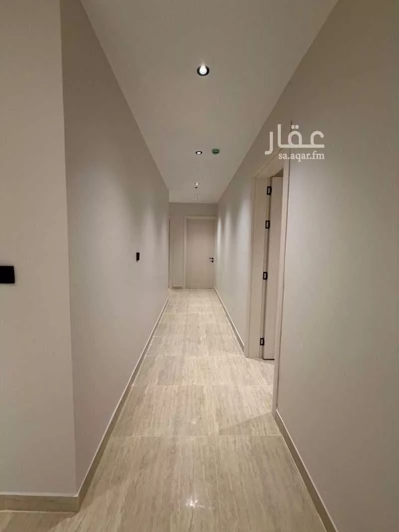 شقة 3 غرف في الحمرا 5