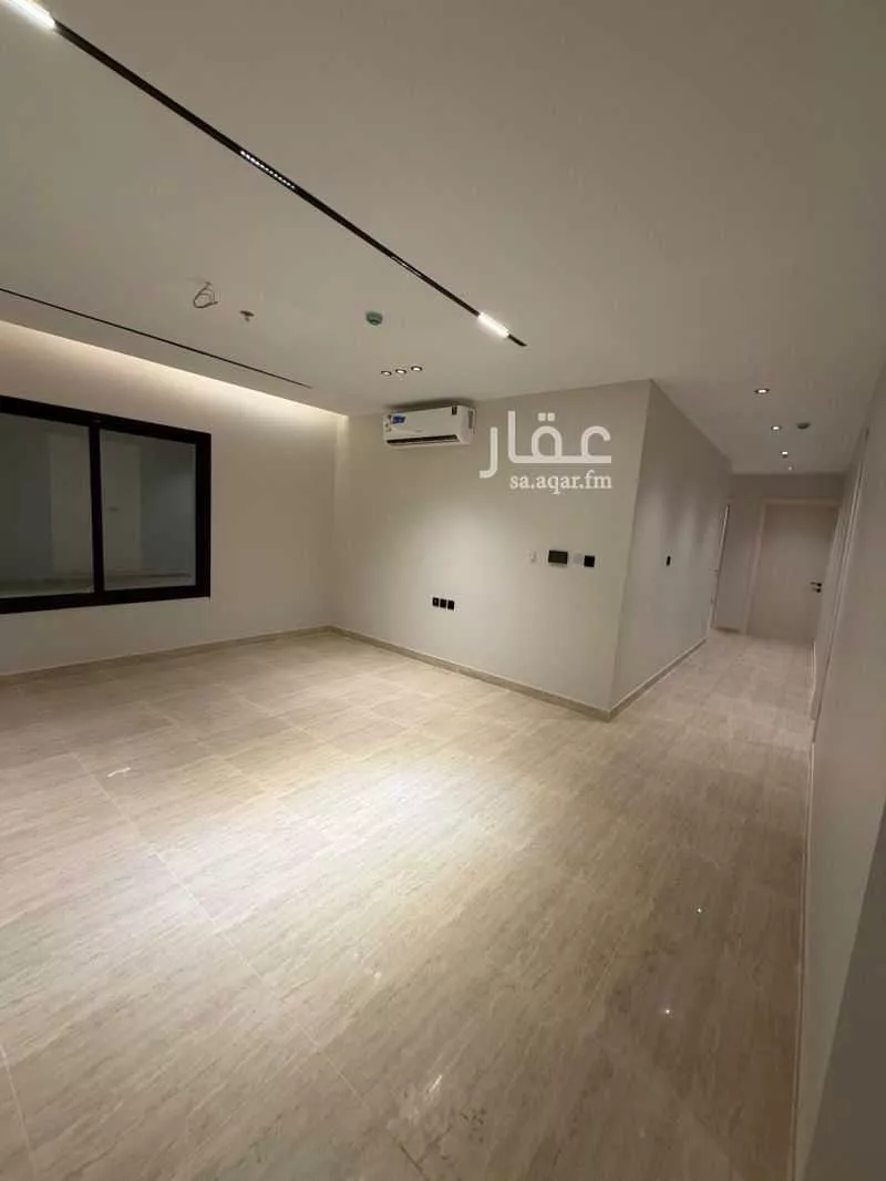 شقة 3 غرف في الحمرا 5