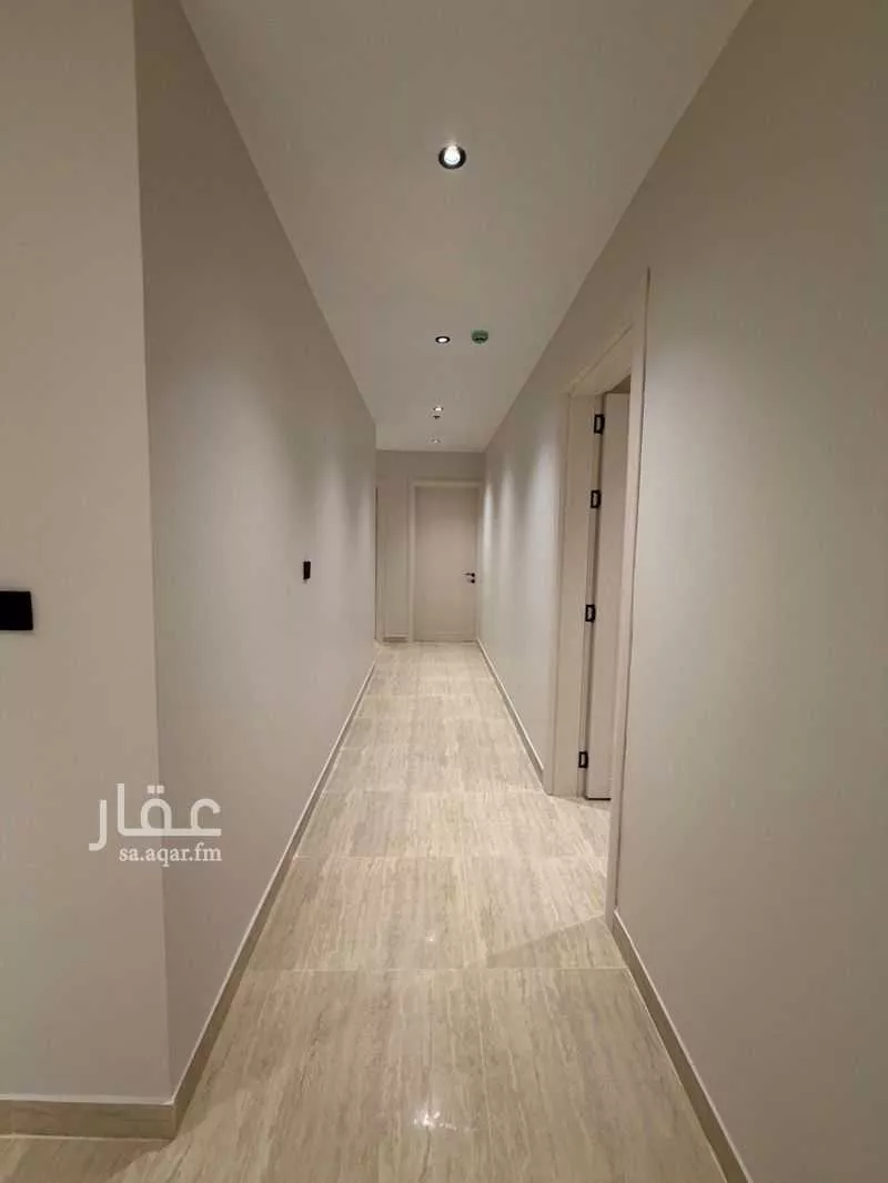 شقة 3 غرف في الحمرا 6