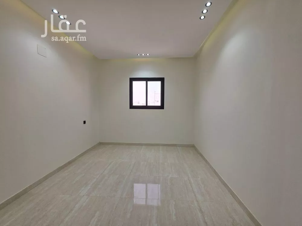 دور 6 غرف في بدر 8