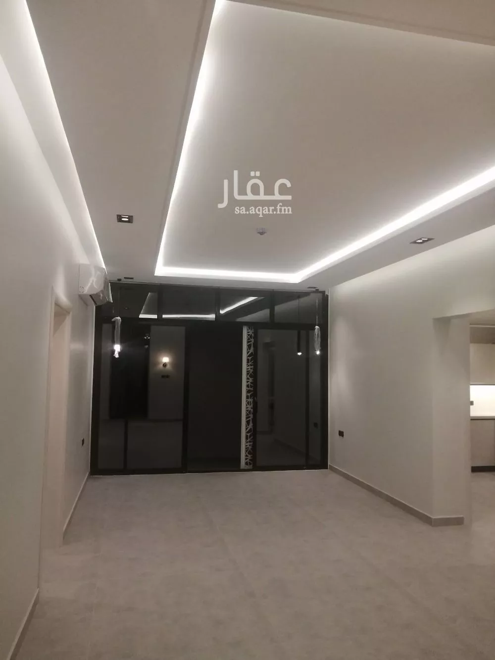 عمارة 962 م² في الضباط 16