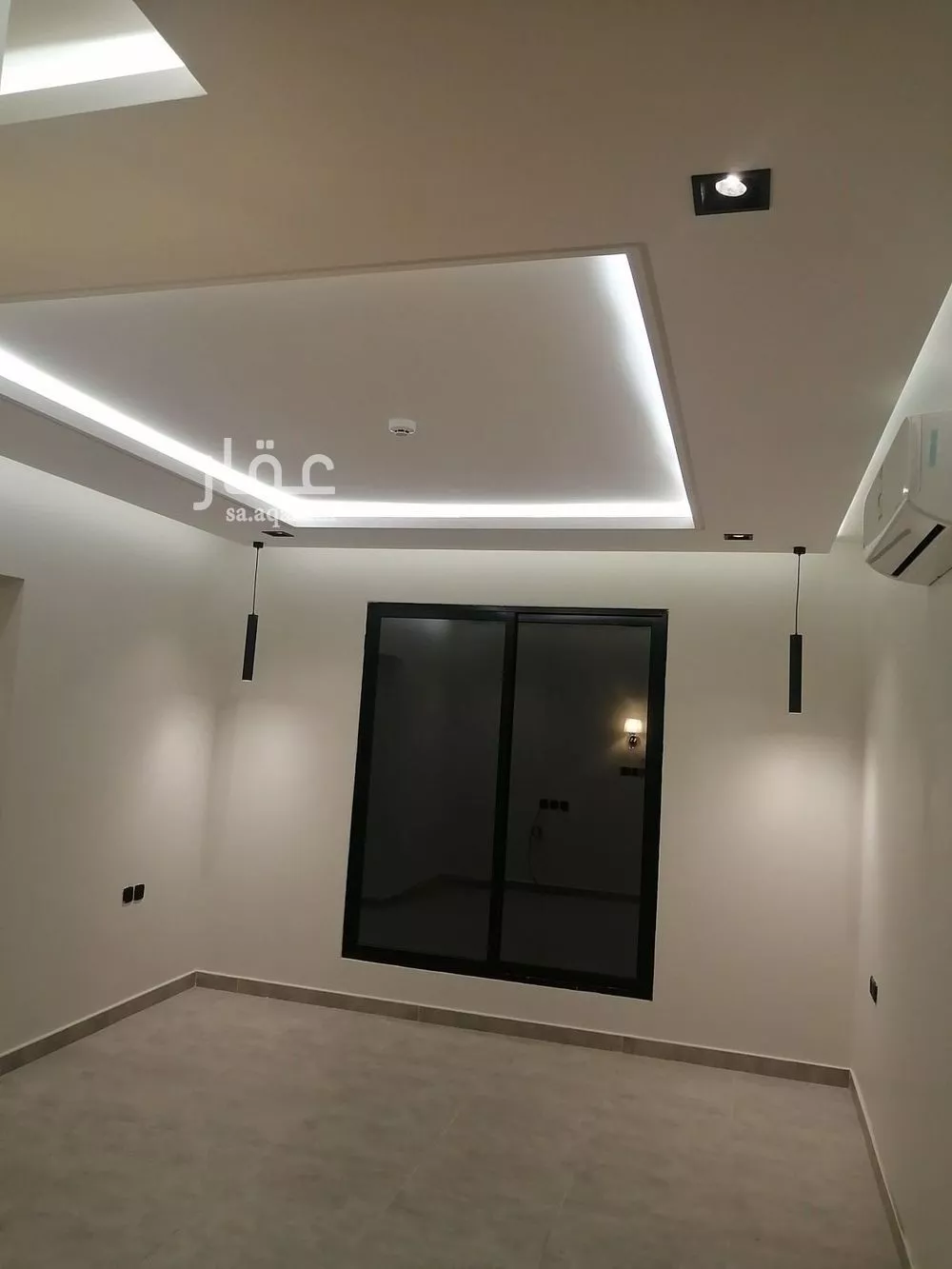 عمارة 962 م² في الضباط 18