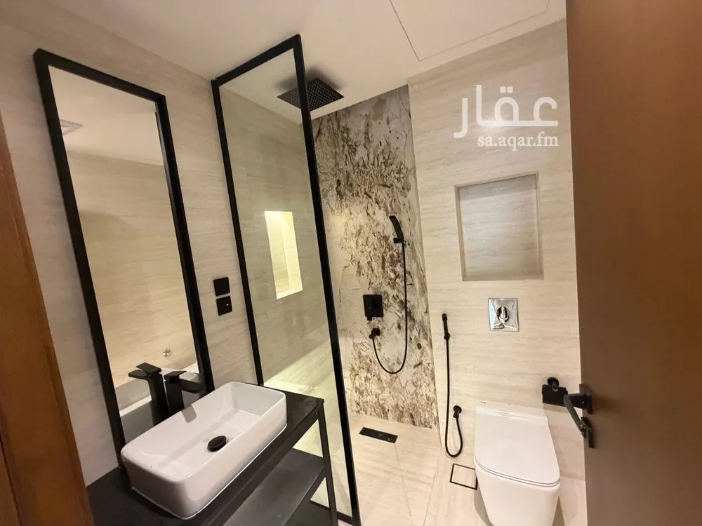 4 bedroom apartment in Al Rawdah 4
