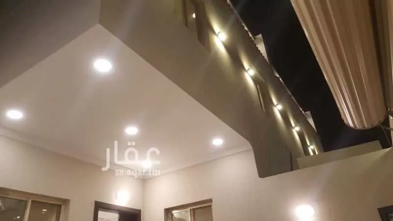 5 bedroom villa in Al Yaqout 8