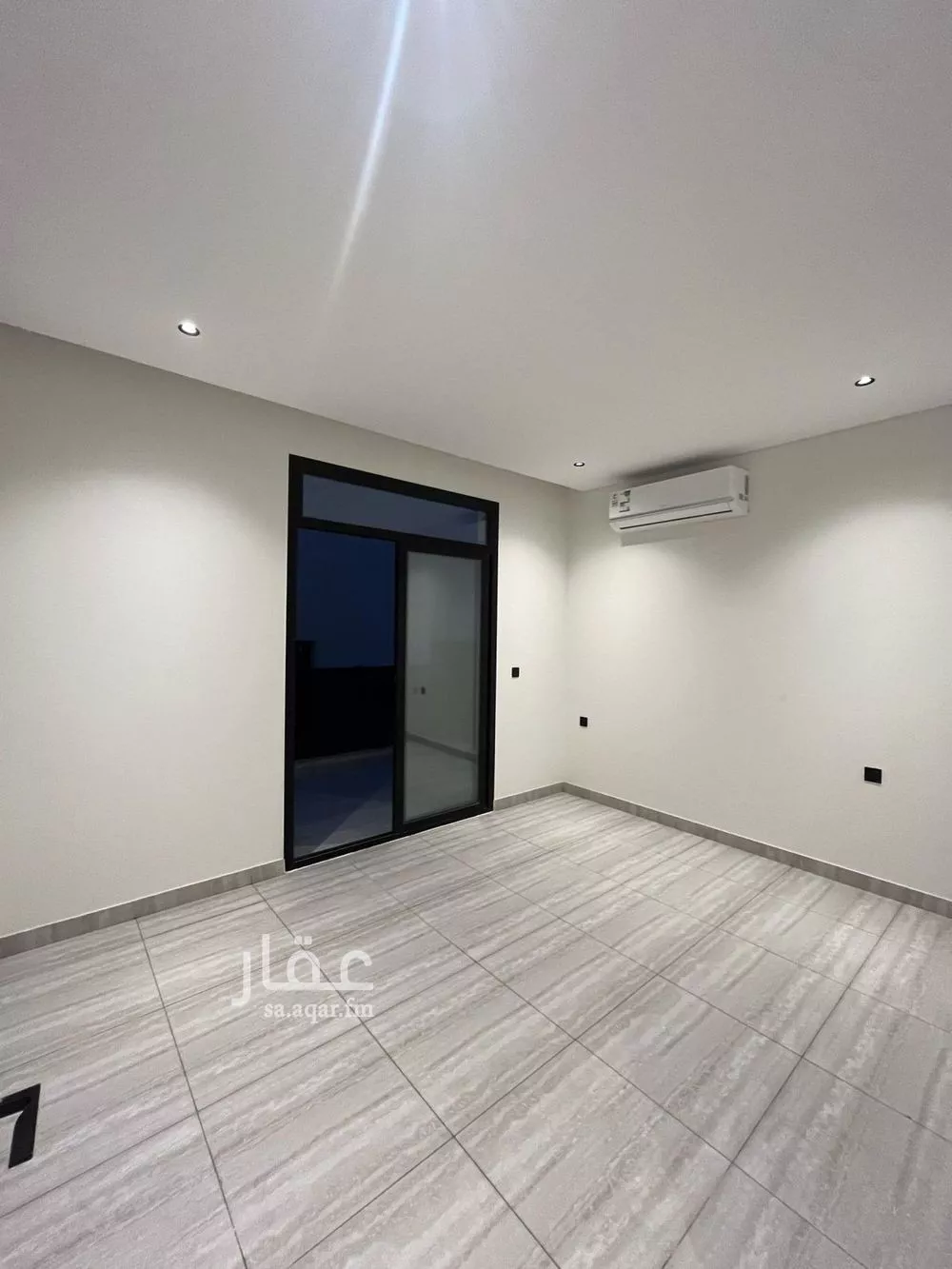 دور 4 غرف في الرمال 12