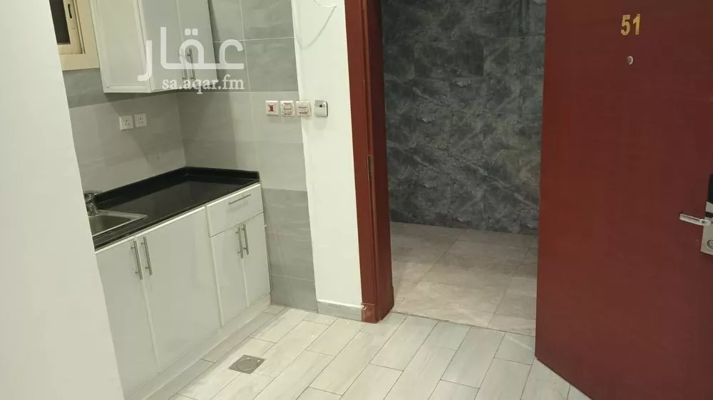 1 bedroom apartment in Muraykh 9