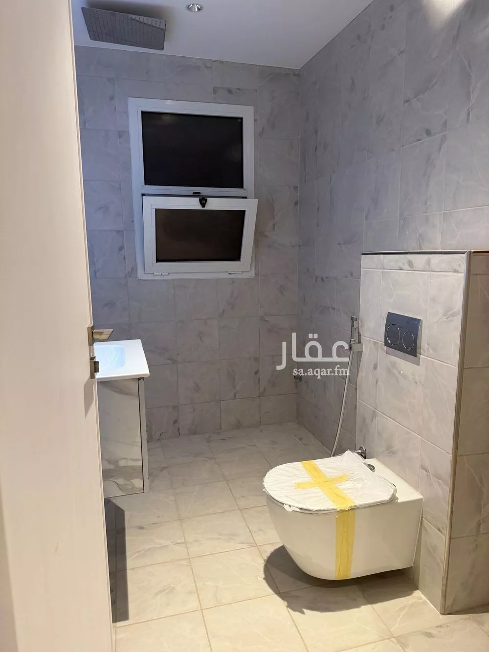فيلا 5 غرف في الزمرد 10
