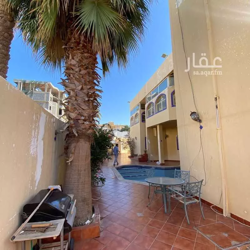 4 bedroom villa in Al Salamah 13