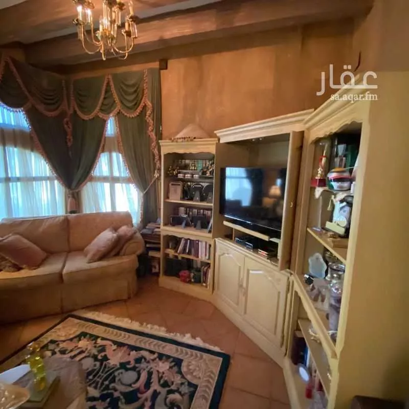 4 bedroom villa in Al Salamah 20