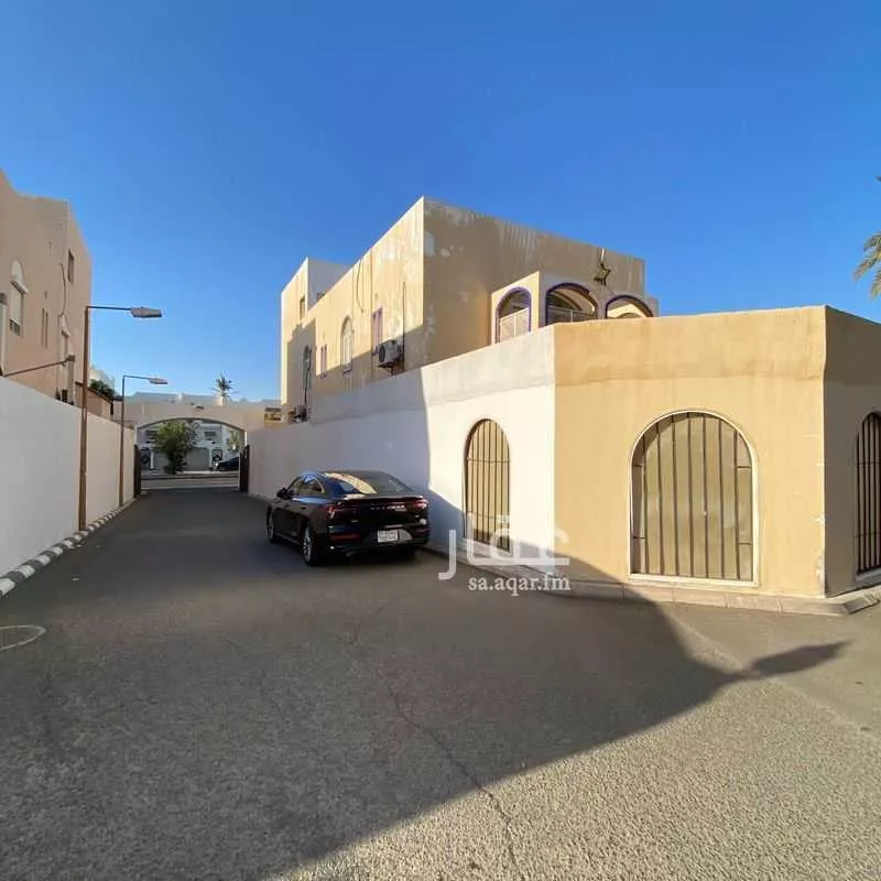 4 bedroom villa in Al Salamah 6