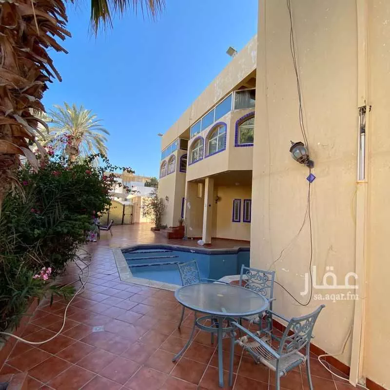 4 bedroom villa in Al Salamah 9