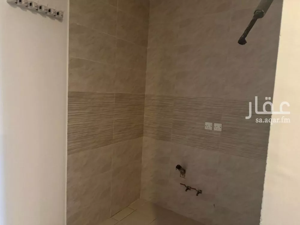 2 bedroom floor in Al Qairawan 9