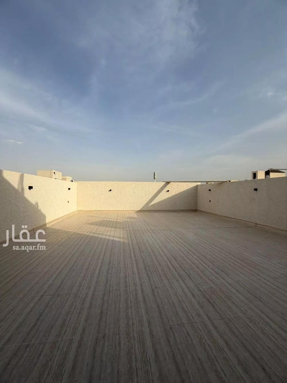 فيلا 5 غرف في النرجس 3