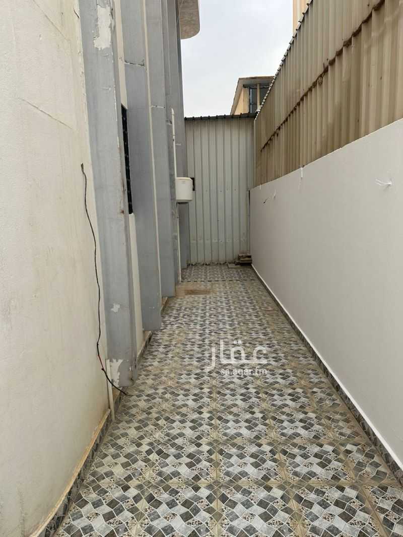 4 bedroom floor in Al Rabwa 7